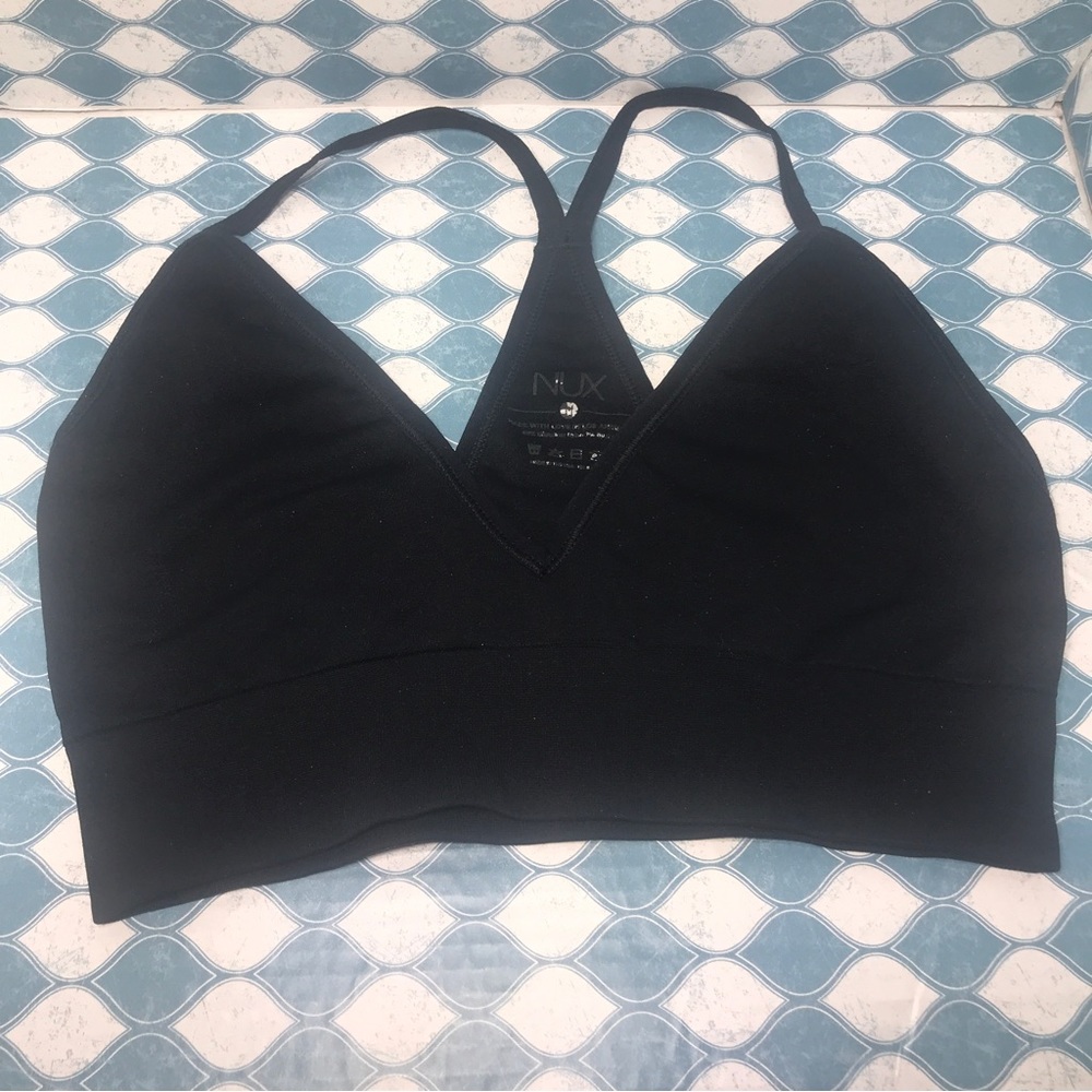 NUX Pullover Active Sports Bra Black Size M